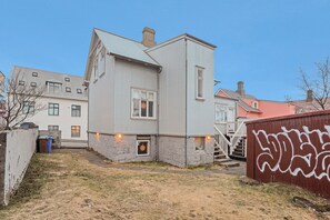 Apartment Kristin | Exterior - Reykjavik101suites (Reykjavík)