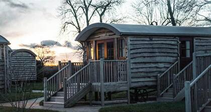 Luxury Shepherd Hut - Folklore