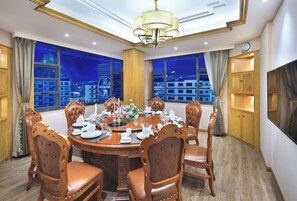 Dining - Xianchuang Landscape Garden Resort Hotel (Yangshuo)