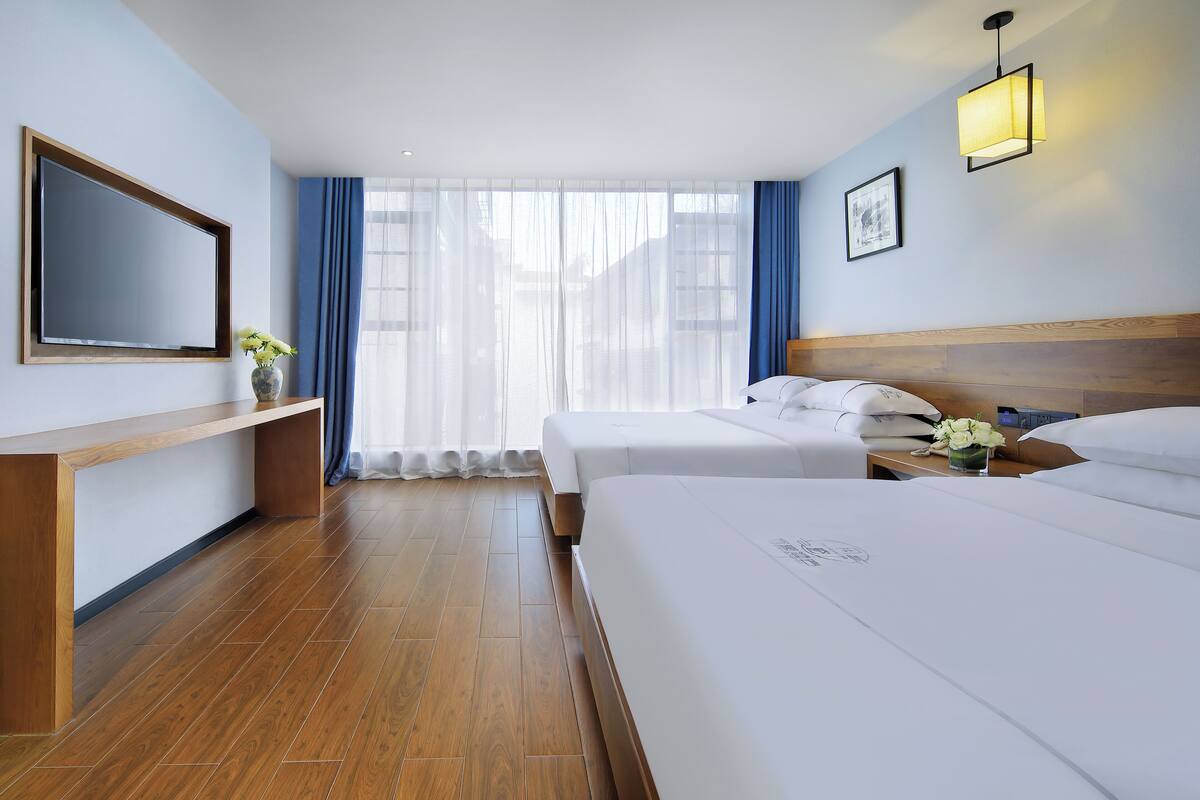 Superior Twin Room, 2 Double Beds | Desk, laptop workspace, blackout drapes, free WiFi