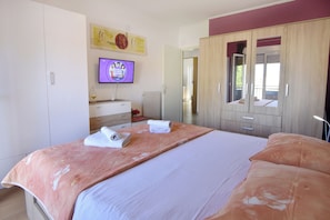 2 slaapkamers, internet, beddengoed
