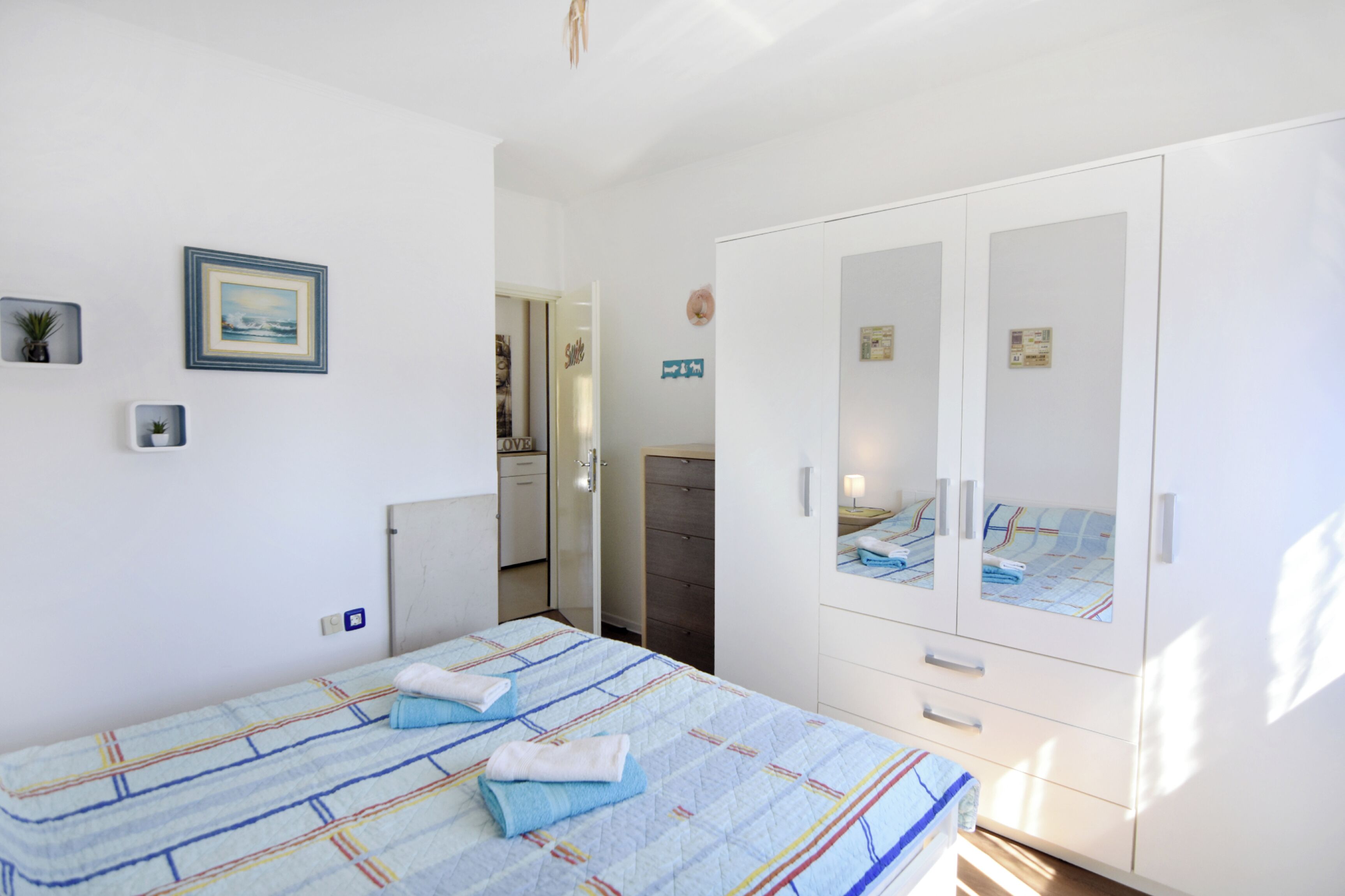2 bedrooms, Internet, bed sheets