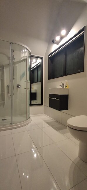 Bathroom - Waters Edge Guest Stay & Spa (Kerikeri)