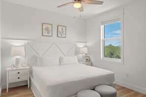 Room - Sleeps 32 | Pool + Spa + Golf Carts + Bikes | Near Grayton Beach | Graytness (Santa Rosa Beach)