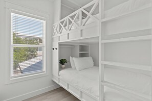 10 Schlafzimmer, Bügeleisen/Bügelbrett, kostenloses WLAN, Bettwäsche