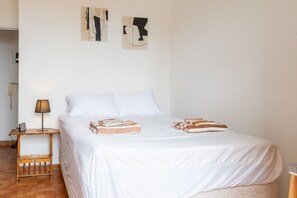 1 bedroom, iron/ironing board, WiFi - Apartment "Sea View" with Wi-Fi, Air Conditioning, and Stunning Views (Brando)