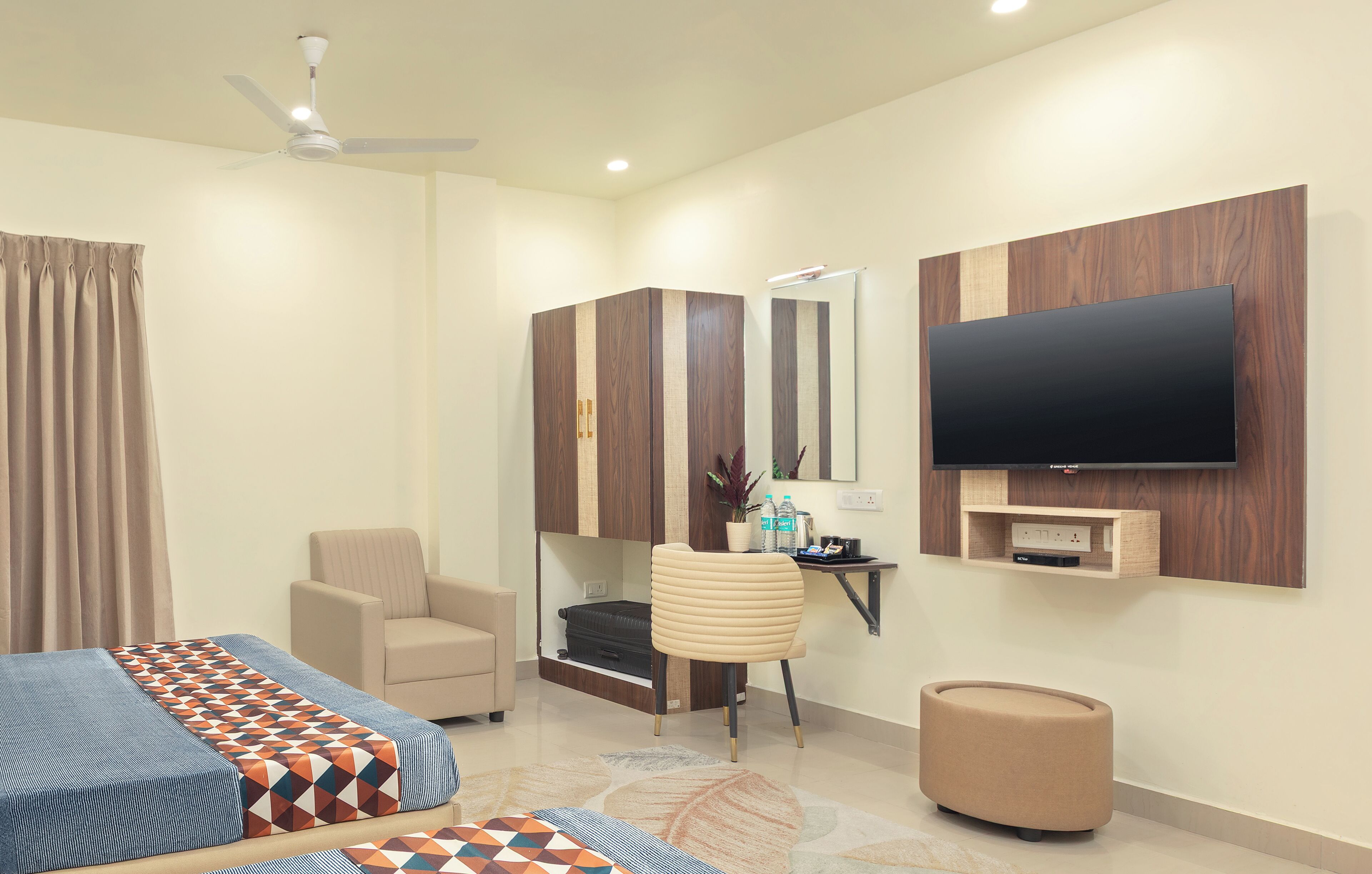 Habitación cuádruple familiar | Tabla de planchar con plancha y wifi gratis