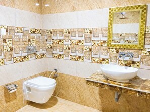 Double Room | Bilik Mandi