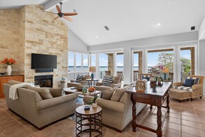 Smart TV, fireplace, video games, stereo