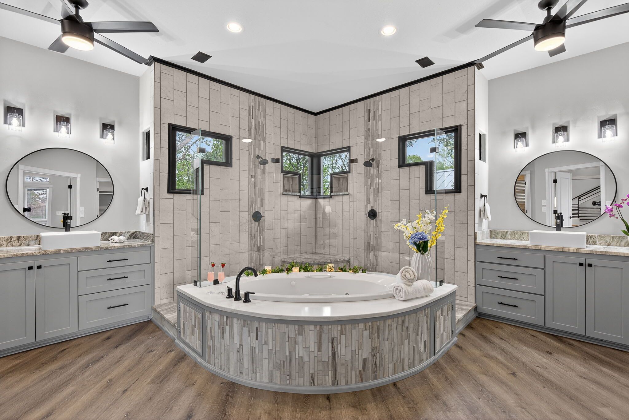 Shower, hair dryer, towels, shampoo