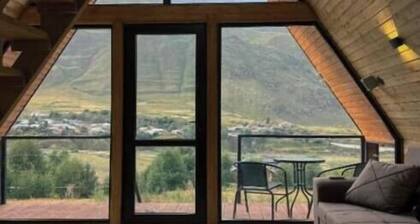 Your Peaceful Retreat in Kazbegi – Chalet with Stunning Views & Warm Charm