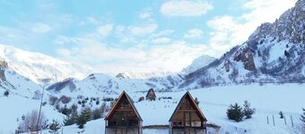 Your Peaceful Retreat in Kazbegi – Chalet with Stunning Views & Warm Charm