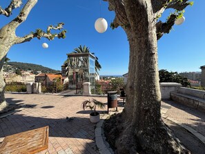 Terrace/patio - Apartment in the center of Vieux Cannet (le cannet)