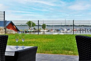 Outdoor dining - Vrbo Property (Stahlbrode - Ostsee)