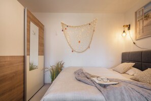 2 bedrooms, iron/ironing board, travel crib, free WiFi - Cozy vacation apartment in the Baltic Sea vacation park for 5 people (Heiligenhafen)
