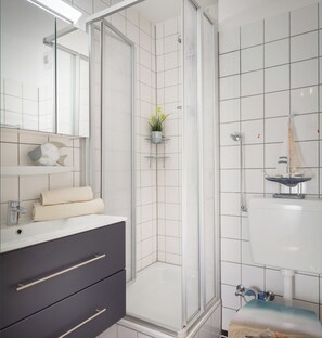Shower - Cozy vacation apartment in the Baltic Sea vacation park for 5 people (Heiligenhafen)