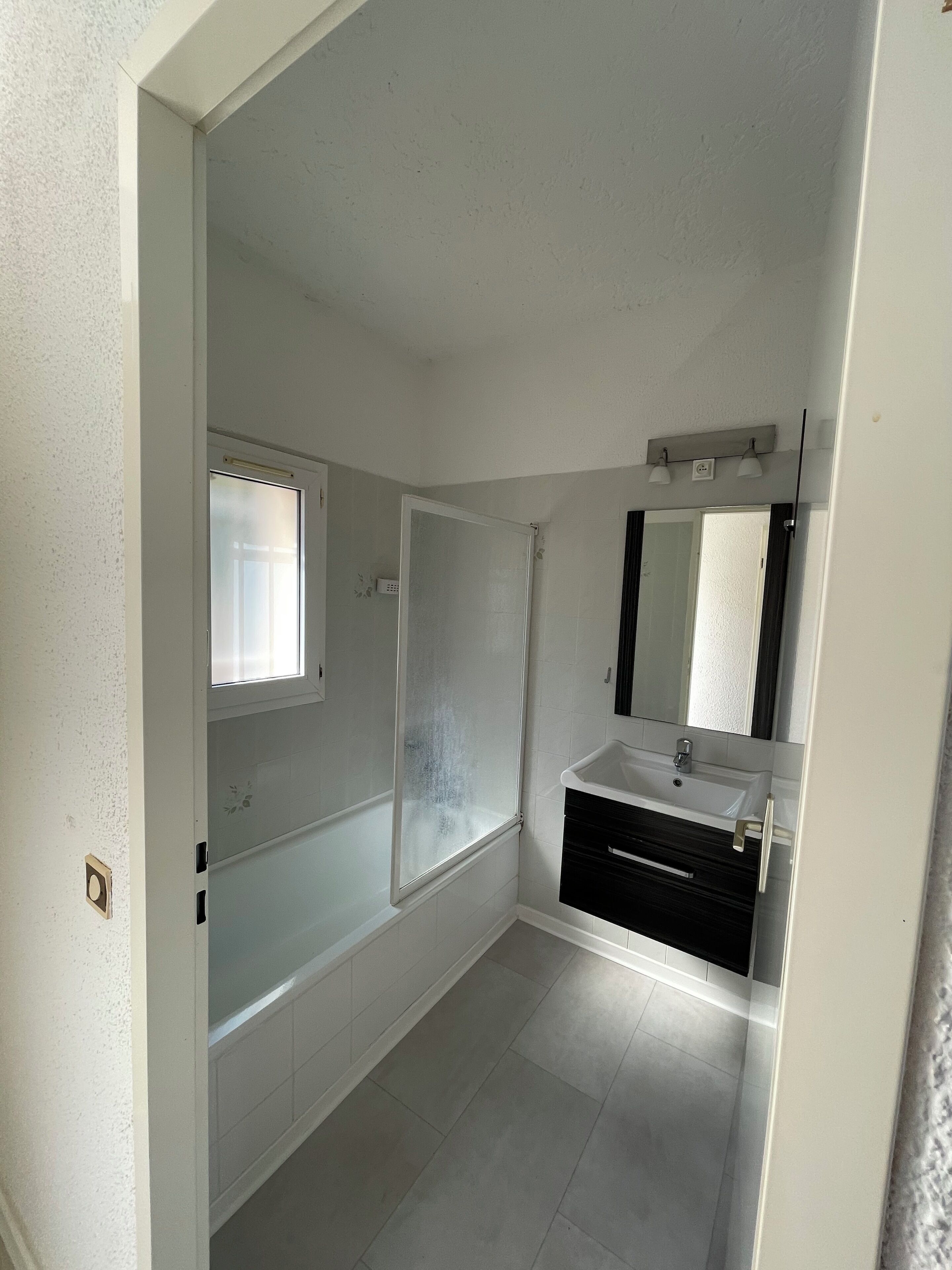 Classic Apartment, Balcony, Sea View | Bilik Mandi