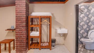 Design Room | Bathroom