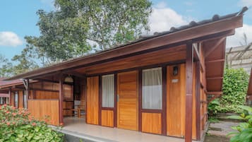 Standard Double Room, Garden View | Exterior