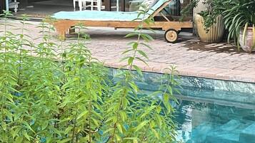 Piscina stagionale all'aperto