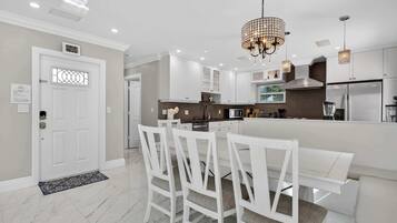 Casa, letti multipli, patio, vista giardino (Coconut Oasis) | Cucina privata