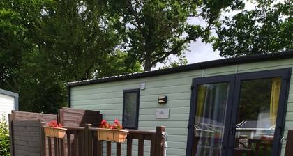 MOBIL-HOME 38MÂČ - 2 CHAMBRES - 4 PERSONNES