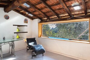 House, Private Pool, Valley View | Interior - Casa Alice (Bagni di Lucca)
