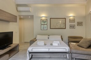 2 bedrooms, iron/ironing board - Tibaldi, 29 - Bright between Bocconi and Navigli (Milan)