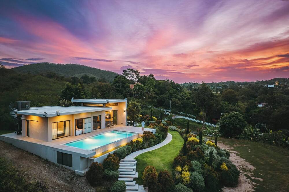 Jenita Valley Swimming Pool Villa Pakchong