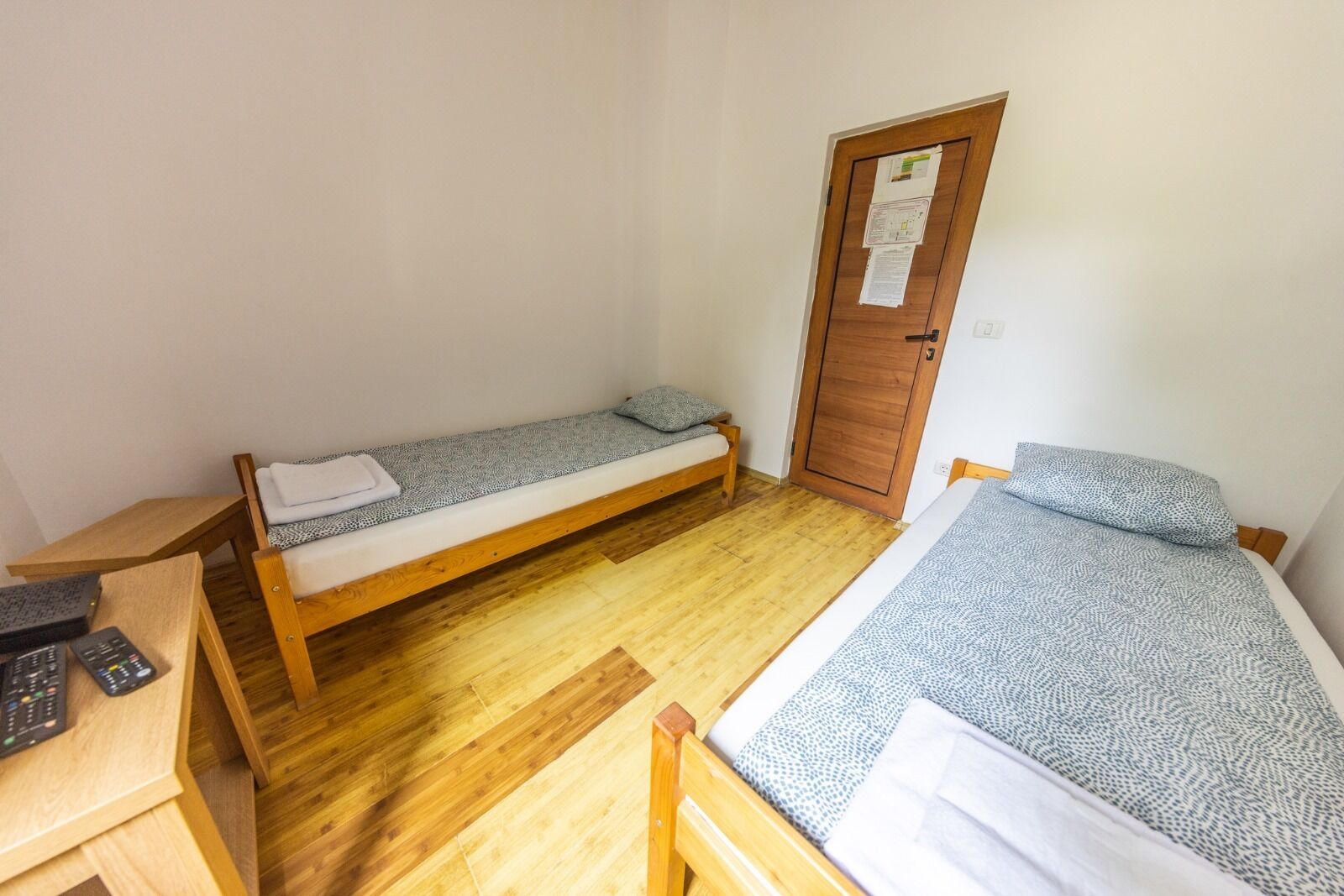 Classic-Zweibettzimmer, Gartenblick | Bügeleisen/Bügelbrett