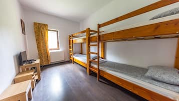 Chambre Quadruple Familiale, vue jardin