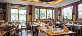 Hotel-Restaurant Dechbettener Hof