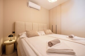 1 bedroom, iron/ironing board, free WiFi, bed sheets - Villa Merkur - apartment 4 (Makarska)