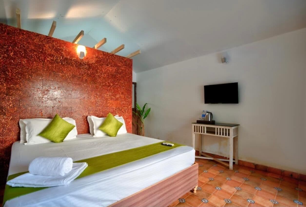 Standard Room, Pool View