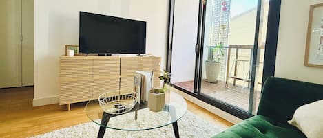 Fernseher