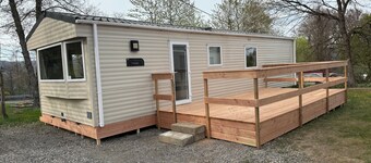 Chalet auf Campingplatz