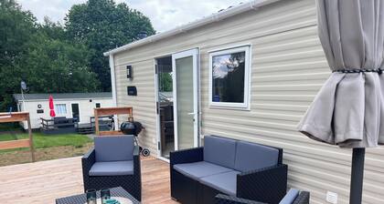 Chalet auf Campingplatz