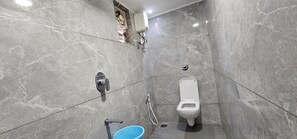 Quarto casal luxo | Banheiro