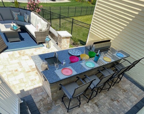CC 4BR 19267 Cavendish Way (Twin) *FACC