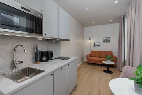 Standard Double Room | Private kitchen | Mini-fridge, cookware/dishes/utensils
