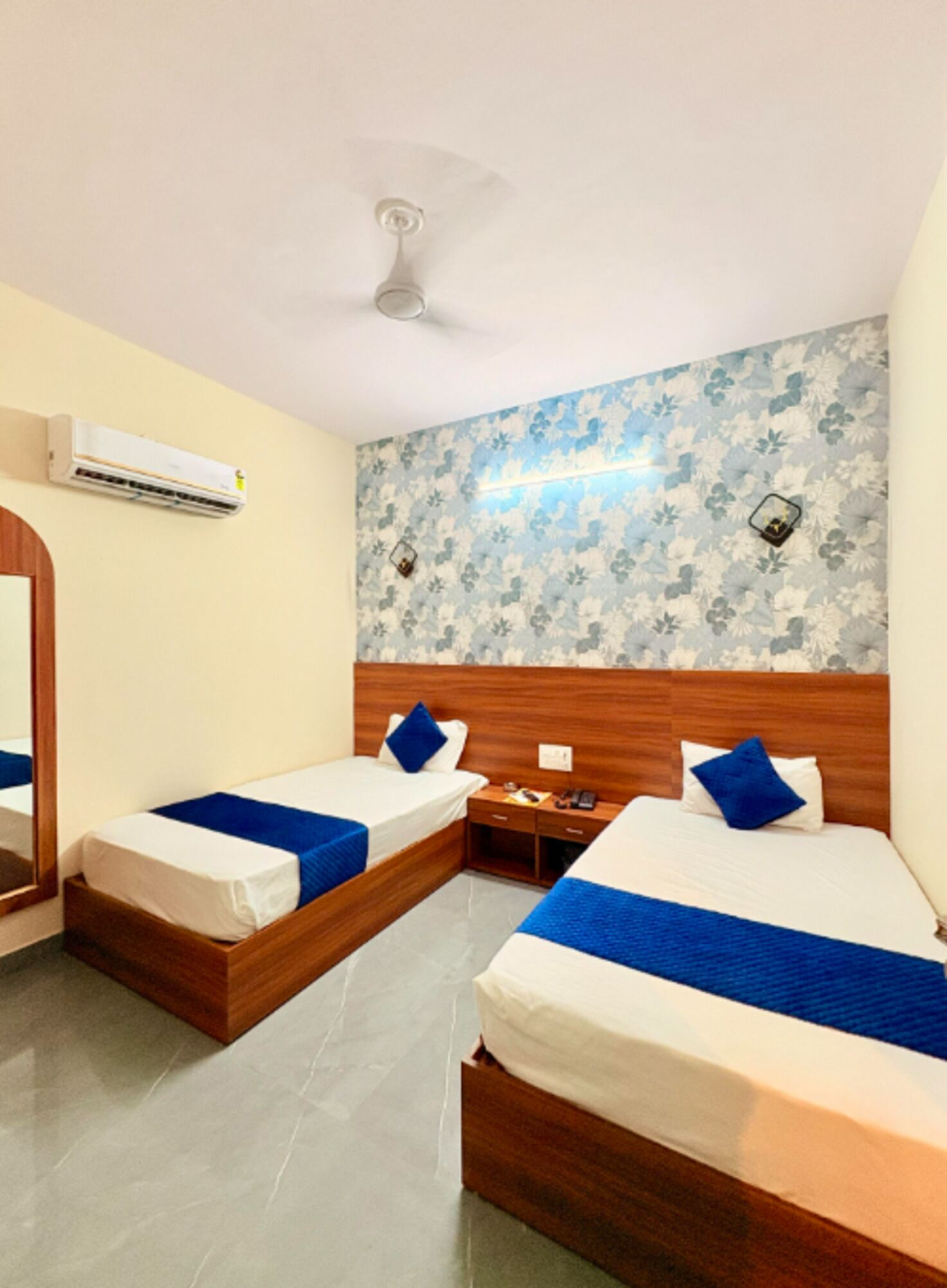 Quarto duplo standard, vista para a cidade