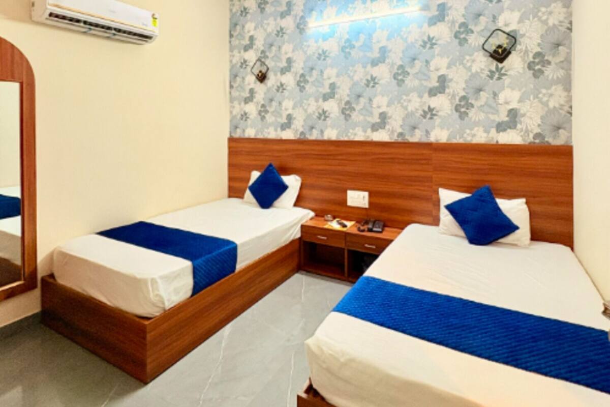 Quarto duplo standard, vista para a cidade