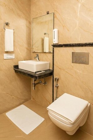 Bathroom - Rosewood By Zenvana (Dehradun)