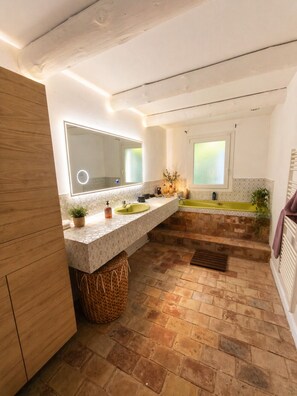 Bathroom - Mas en Provence (Eyguières)