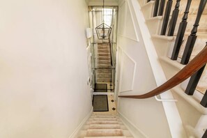 Interior - The Primrose Princesa with A/C - by Out of Office Lifestyle (Greater London)