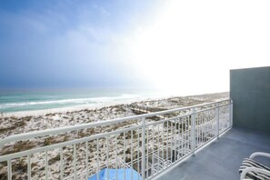 Property grounds - Sea Suite Pensacola Beach Condo (Gulf Breeze)