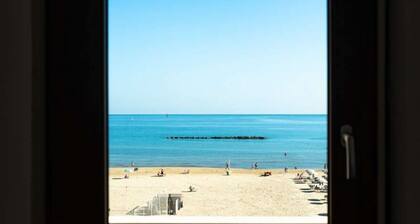 SE245 - Senigallia, apartment with balcony and sea view