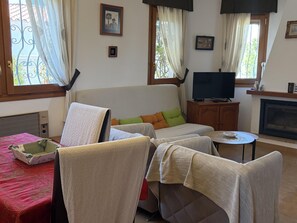 Fernseher