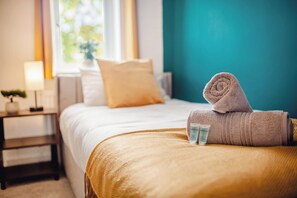 3 Schlafzimmer, Schreibtisch, Bügeleisen/Bügelbrett, kostenloses WLAN