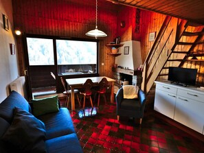 TV - Studio with mezzanine near village center - 4 guests (Le Grand-Bornand)